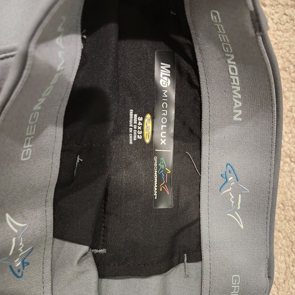 Greg Norman Grey ML75 Microlux Golf Pants Size 34/32- Like New! - Picture 3 of 7
